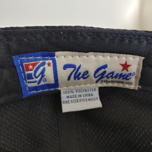 GVSU Baseball Cap - Black Hat with Blue Under Brim and GV Logo - OS - Picture 7 of 7